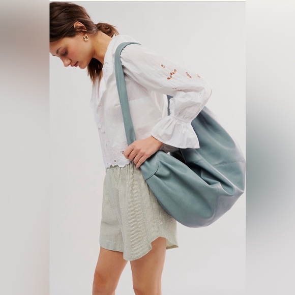 Free People Handbags - Free People Slouchy Carryall  NWOT